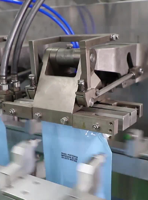 Machine d'emballage liquide